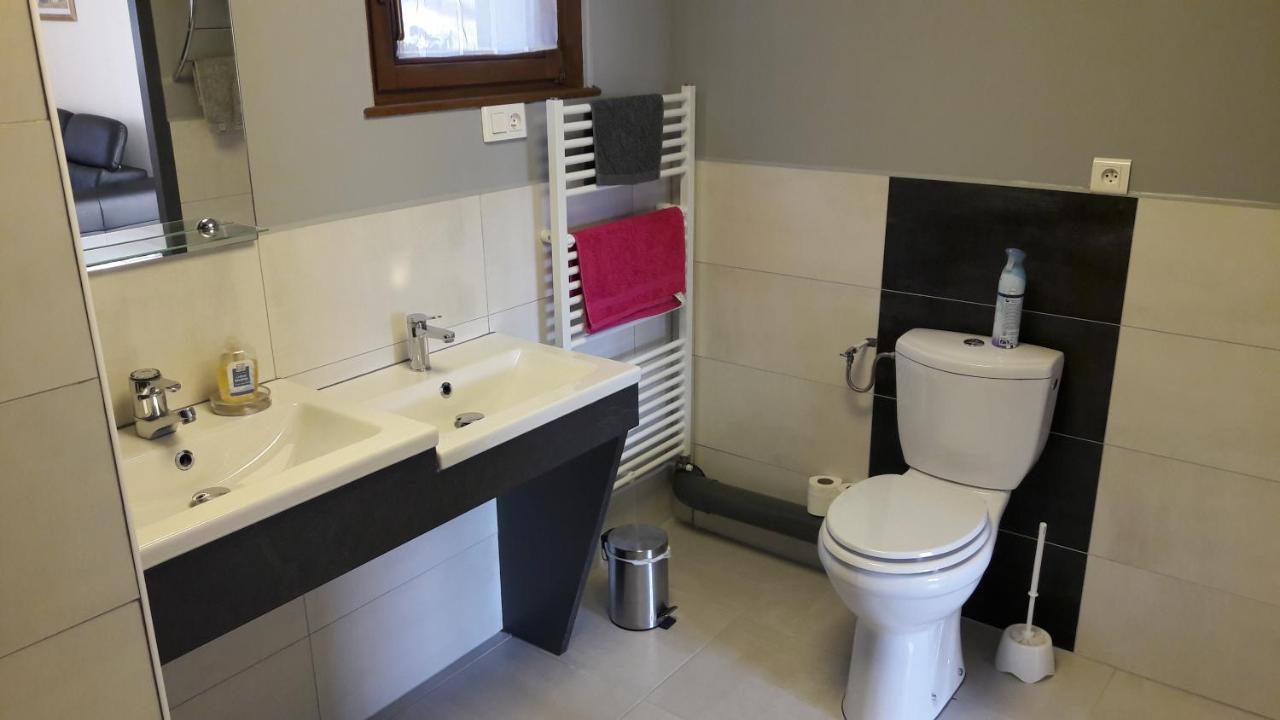 La Maison Jaune Cleurie Extérieur photo